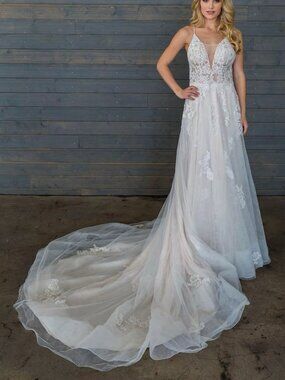 Estee Couture, Scarlett Wedding Gown